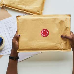 Shipping Dates to Track and Meaning for Ecommerce