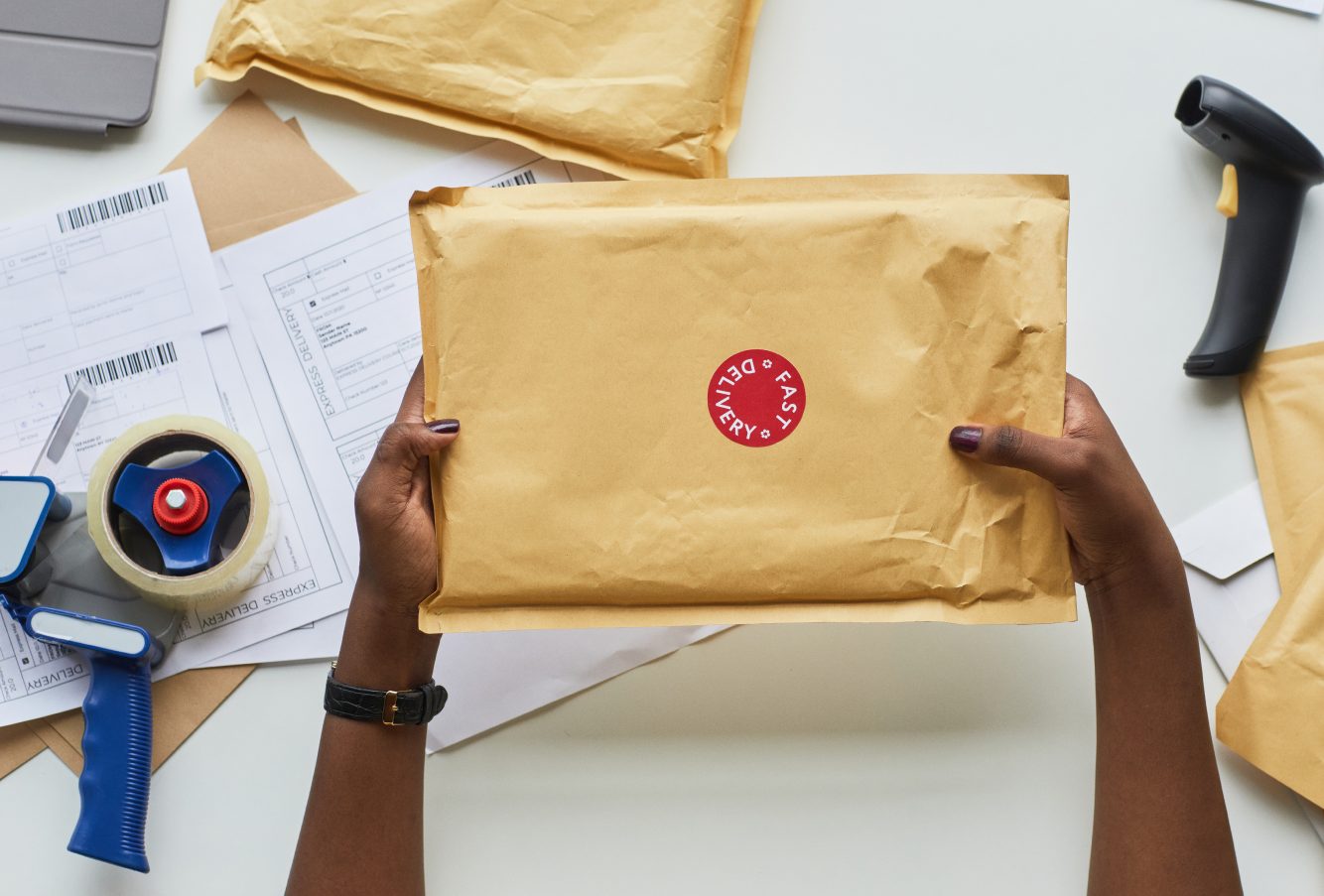 Shipping Dates to Track and Meaning for Ecommerce