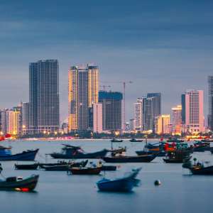 Navigating the Logistics Landscape: Shipping from the US to Da Nang Port