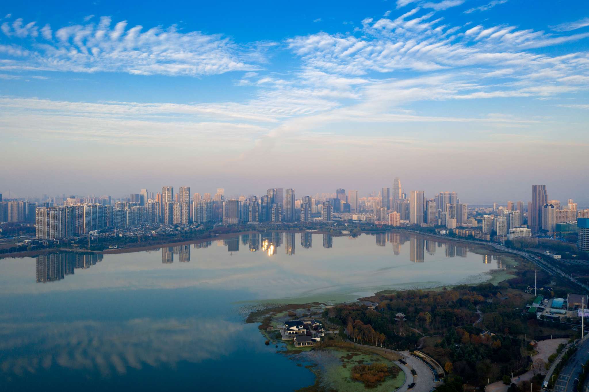 Hangzhou to the US | FreightAmigo