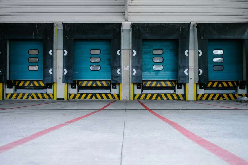 FreightAmigo vs. Competitors: API Capabilities and Freight Options Compared Introduction