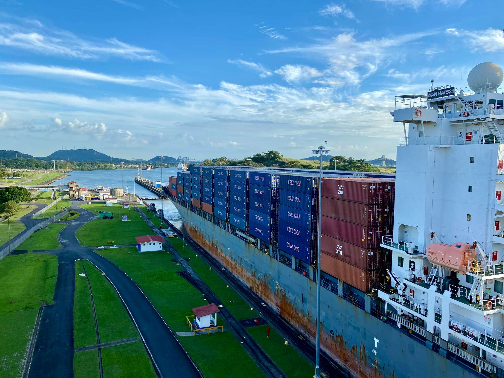 freight from Shanghai Port to Singapore