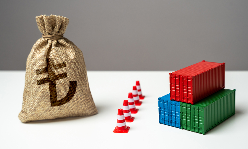 Navigating Trump's Tariff Threats: FreightAmigo's Global Trade Support