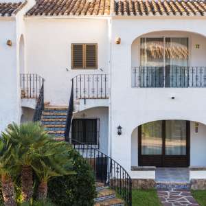 Spain's Property Boom: A New Era for Relocation and Shipping