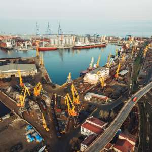 LNG, shipping, logistics, shipyards