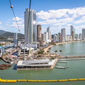 BlackRock's Panama Deal: Transforming Global Logistics
