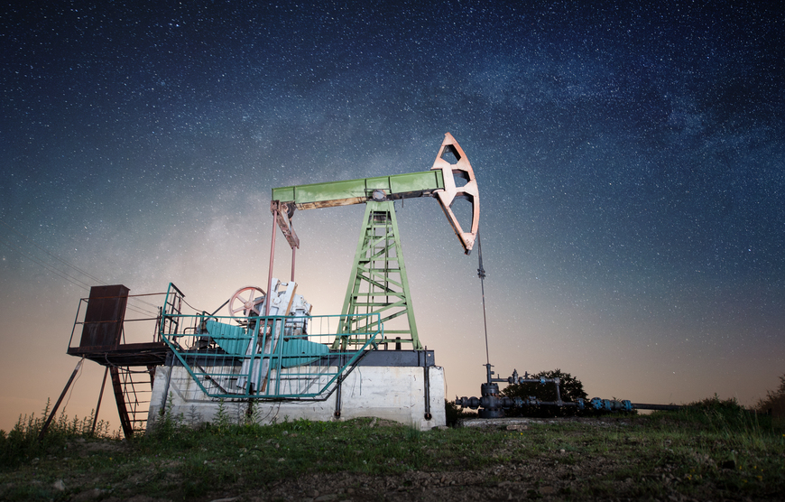 US Oil Production Shifts: Enhancing Exports and Freight Strategies
