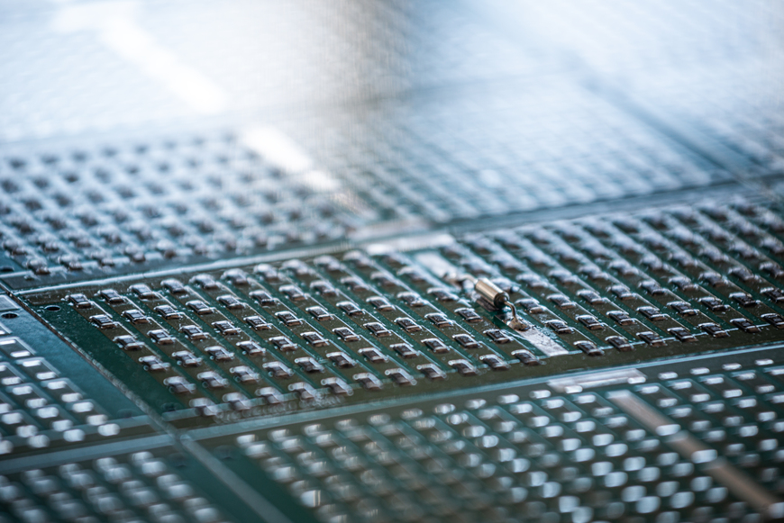 US Semiconductor Shift: Transforming Supply Chains & Logistics