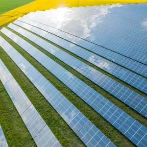 Solar Thin Films: Powering the Future of Global Logistics