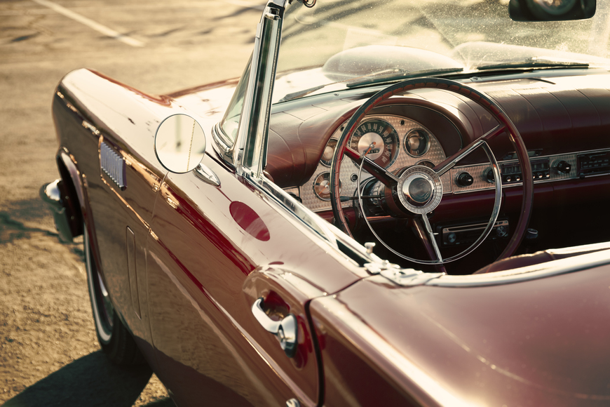 Classic Car Transport: The Role of Specialized Logistics